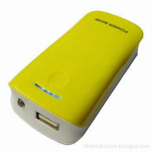 Dual USB Ports Power Bank with Flashlight, 5,600mAh Capacity